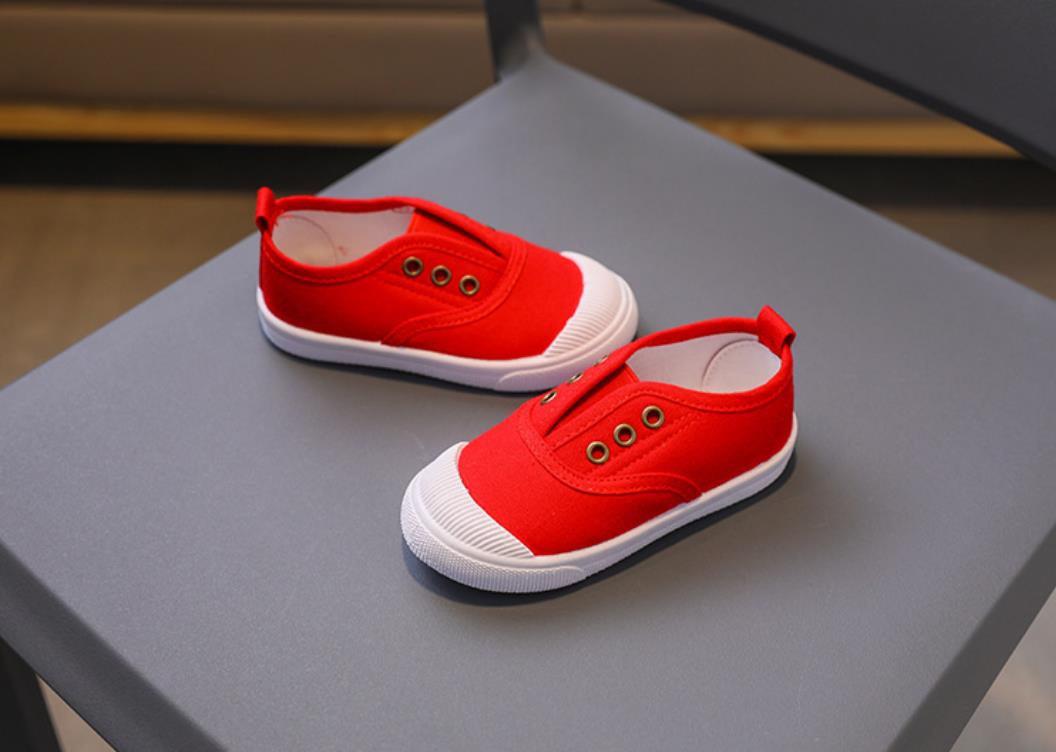 Breathable, durable and non-slip trainers for girls; low-top canvas shoes for boys and girls; soft-soled casual shoes for babies and children