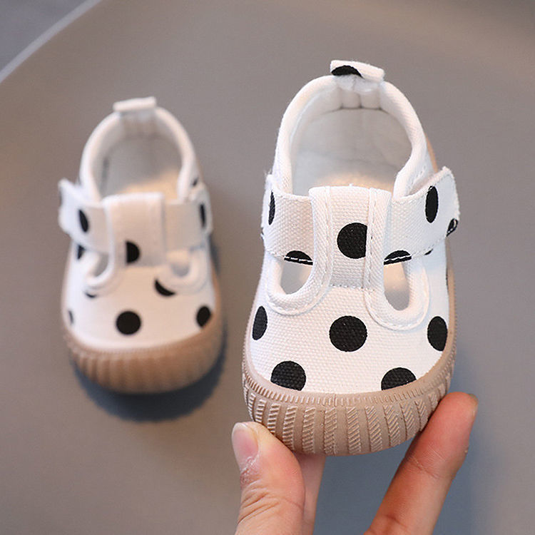 New Arrival: Breathable, Non-Slip, Durable Flat Shoes for Girls – Baby Girls’ Trainers, Baby First Steps Shoes, Single-Sole Shoes, Soft-Soled Cloth Shoes, Toddler Princess Shoes