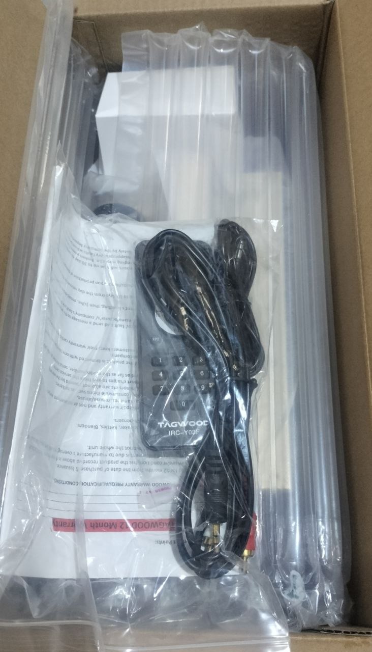 Tagwood LTS-5A Portable Outdoor Speaker ,Bluetooth ,Free Wireless Microphone a Built in Battery Woofer