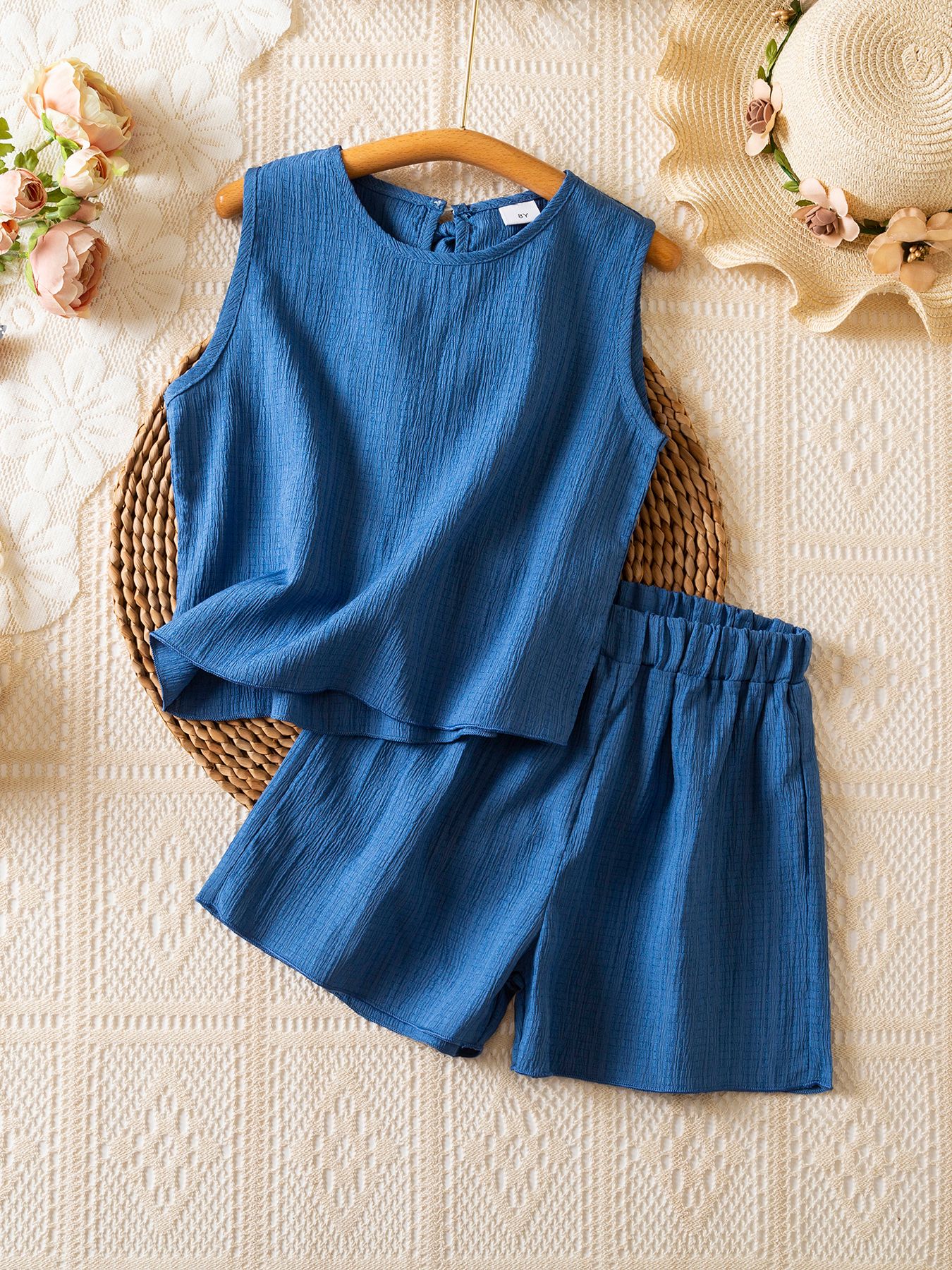 2026 New Girls Sleeveless Top and Shorts Set Summer Kids Two Piece Outfit Casual Toddler Girl Clothing Set Princess Fashion Soft Comfortable Daily Wear Birthday Holiday Clothes Suit