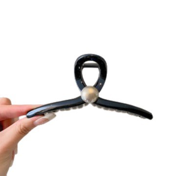Korean-style large claw clip for women, premium shark clip, 2026 new butterfly bow hair clip, back-of-head hair accessory, head ornament.