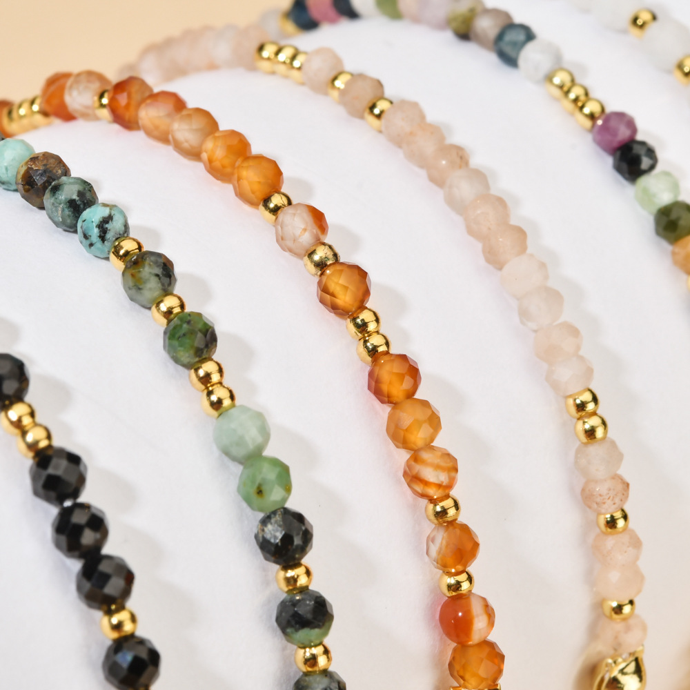 Cross-border irregular natural stone bead bracelet, European and American ethnic style stainless steel accessories, colorful crystal bracelet hand jewelry.