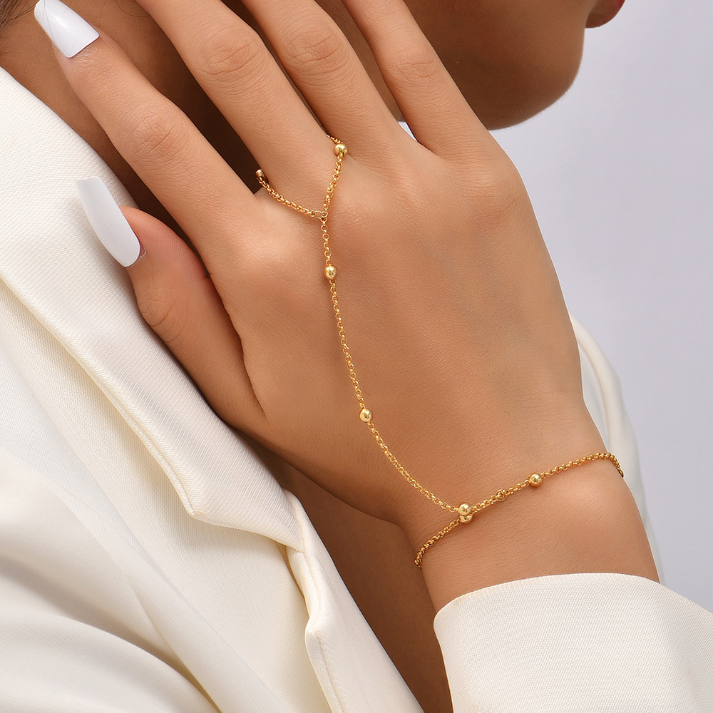 European and American cross-border Amazon five-pointed star butterfly sequin chain ring connected bracelet hand jewelry Yiwu manufacturer