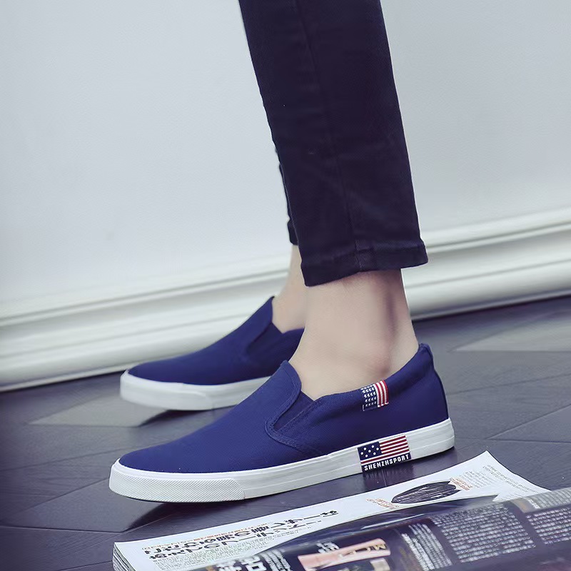 Men's Korean-Style Canvas Slip-On Shoes, Casual Flat Loafers for Students & Young Adults, Comfortable Breathable Low-Top Sneakers, Versatile Black/White/Blue Plimsolls for Daily Wear