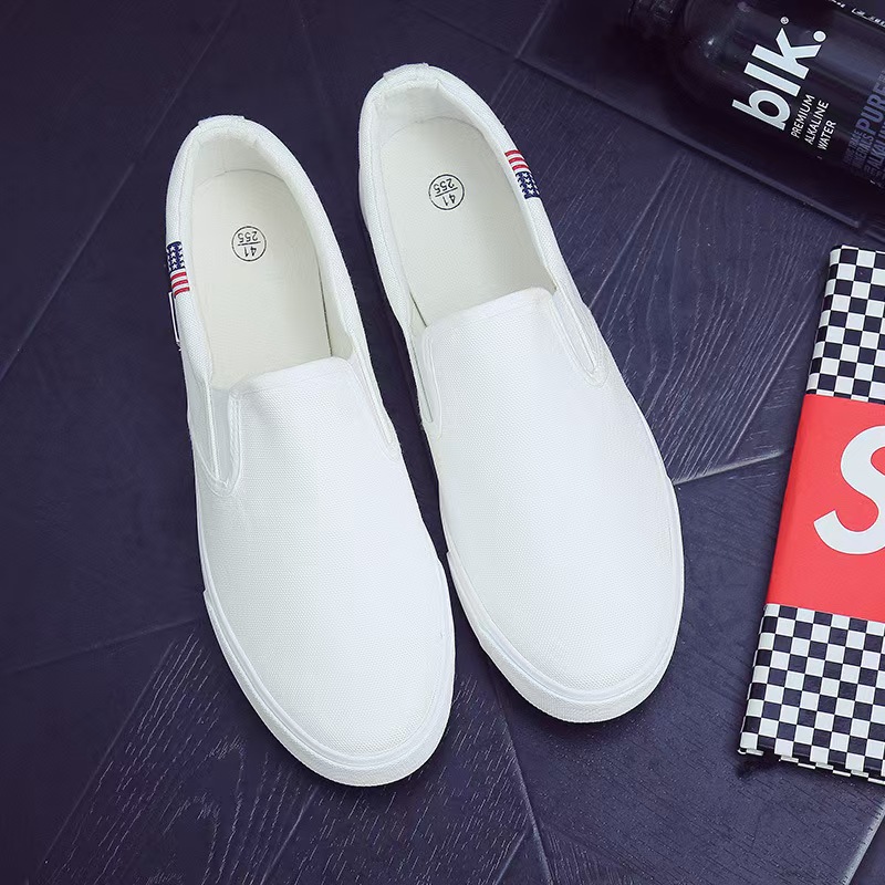Men's Korean-Style Canvas Slip-On Shoes, Casual Flat Loafers for Students & Young Adults, Comfortable Breathable Low-Top Sneakers, Versatile Black/White/Blue Plimsolls for Daily Wear