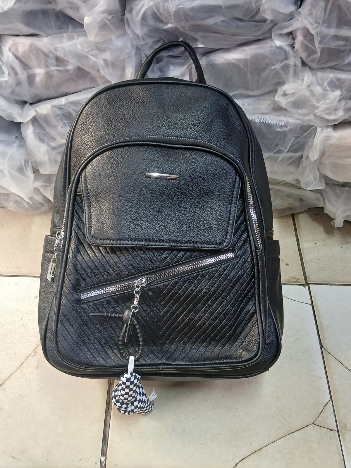 Genuine Leather Laptop Backpack Stylish Durable Unisex Bag Spacious Travel Work School Bag Comfortable Shoulder Straps Secure Compartments Premium Quality