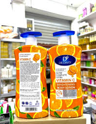 DR.DAVEY Vitamin C Brightening Body Lotion 500ml -This is a hydrating and brightening body lotion formulated with Vitamin C, Vitamin E and Shea Butter to improve skin tone, reduce dullness, and deeply