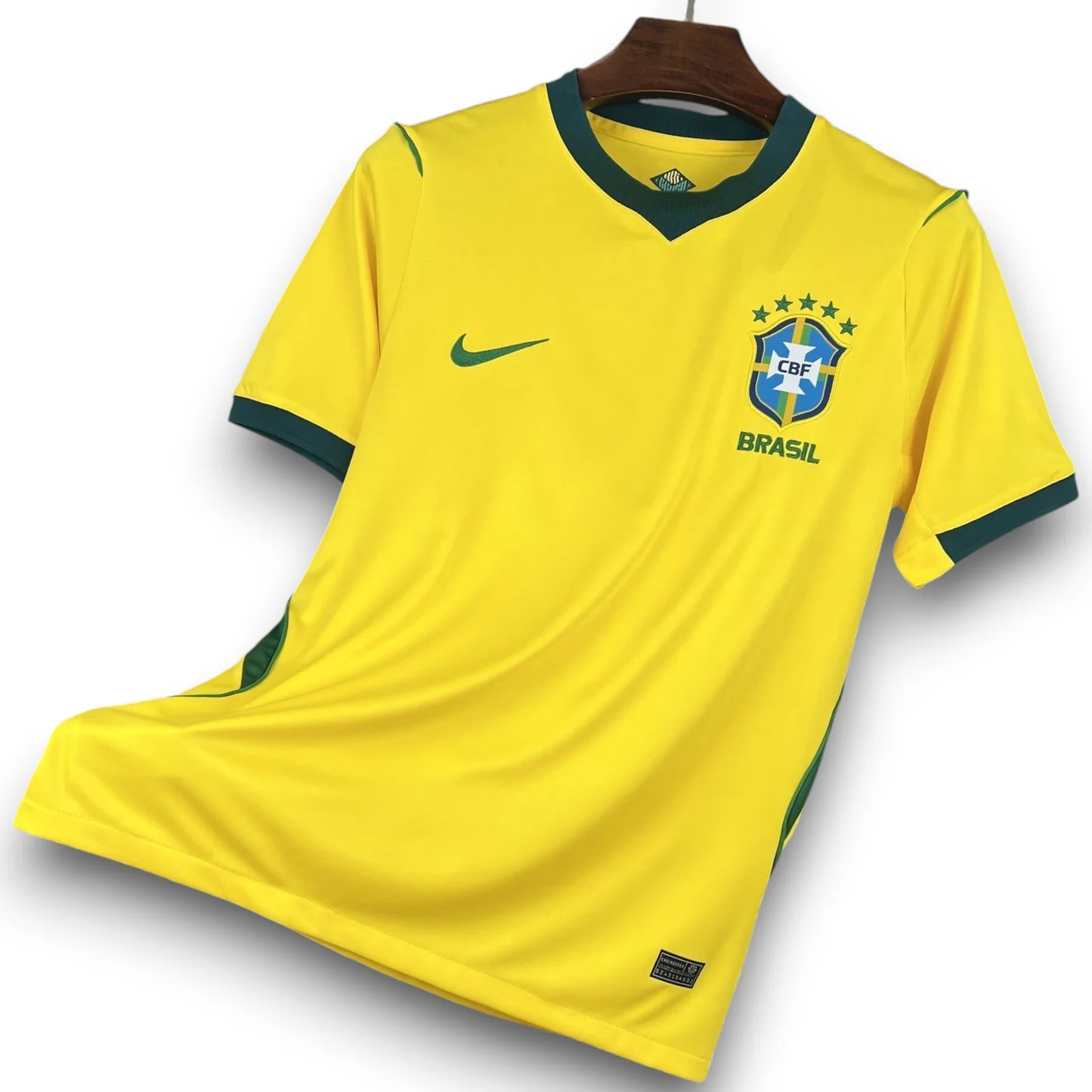 💛 SAMBA SPIRIT • WORLD CUP 2026 🇧🇷 Brazil Fan Jersey – Iconic Yellow Football Kit ⚽ Breathable Sports Wear 🌟 Premium Replica Edition