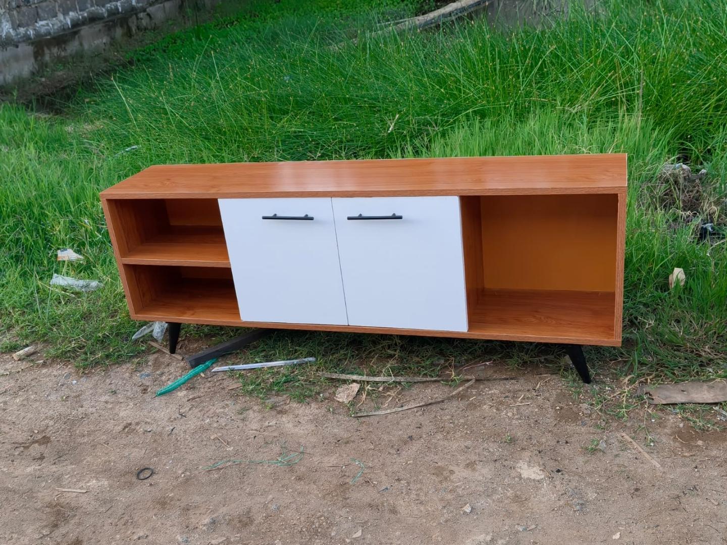 5ft TV stands