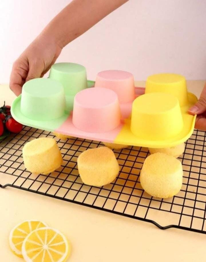 6-Hole Silicone Cupcake Tray – Non-Stick Reusable Muffin & Cupcake Baking Mold