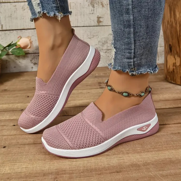 Women’s Breathable Slip-On Orthopedic Sneakers Lightweight Mesh Casual Walking Shoes Comfortable Soft Sole Loafers for Ladies Everyday Wear Non-Slip Fashion Flat Shoes from Sizes 37-43 Beige and pink.