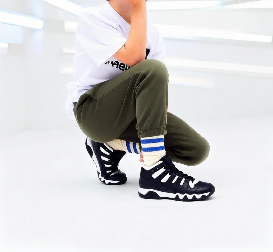 Kids Stylish High-Top Sneakers Soft Sole Lightweight Breathable Baby Shoes | Anti-Slip Casual Toddler Sneakers for Boys & Girls available in Sizes 19–36. Blue, red, black and grey. Breathable design .