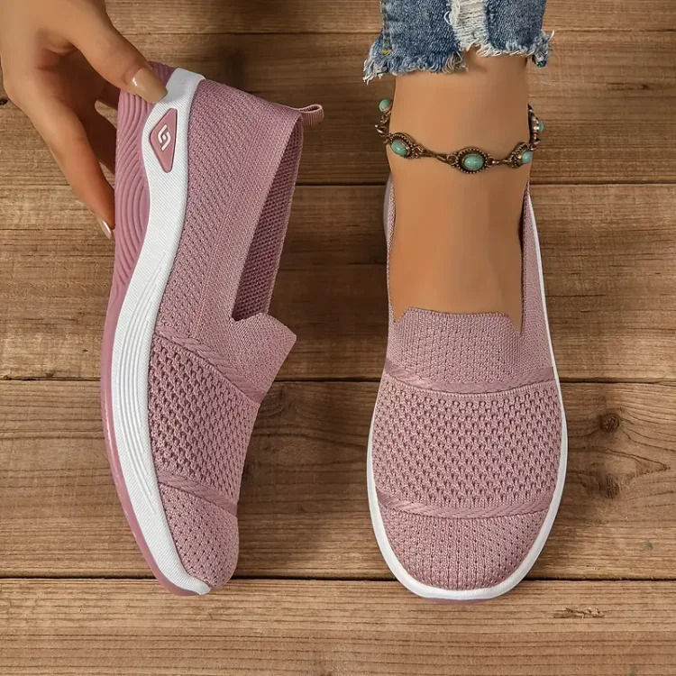 Women’s Breathable Slip-On Orthopedic Sneakers Lightweight Mesh Casual Walking Shoes Comfortable Soft Sole Loafers for Ladies Everyday Wear Non-Slip Fashion Flat Shoes from Sizes 37-43 Beige and pink.