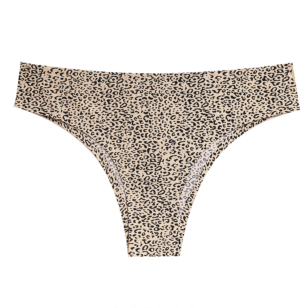 Sexy Women's LEOPARD Seamless Underwear Thongs Panties Assorted Lace Edge Shorts Boxer Splice G-string Invisible Briefs Underwear Panties Ladies Floral Ice Silk Hollow-out Triangle Panties M143
