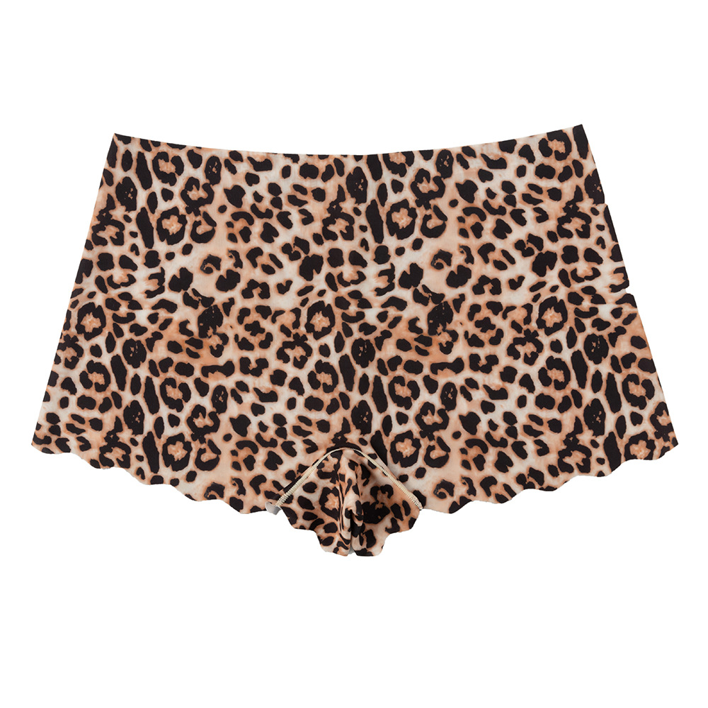Good Quality Sexy Women's LEOPARD Seamless Underwear Thongs Panties Assorted Lace Shorts Boxer Splice G-string Invisible briefs UnderwearPanties Leopard Print Ice Silk Hollow-out Triangle Panties M140