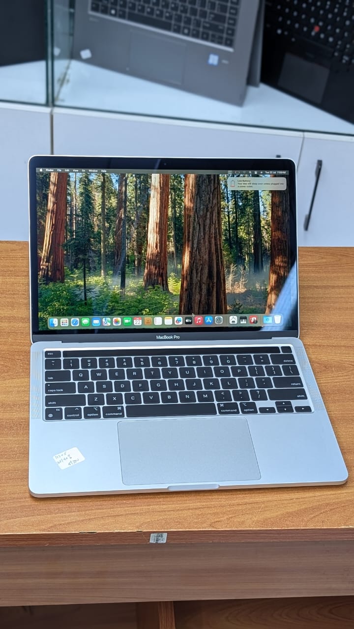 MacBook Pro M1 (2020) – 13 Inch | 8GB RAM | 512GB SSD | Touch Bar