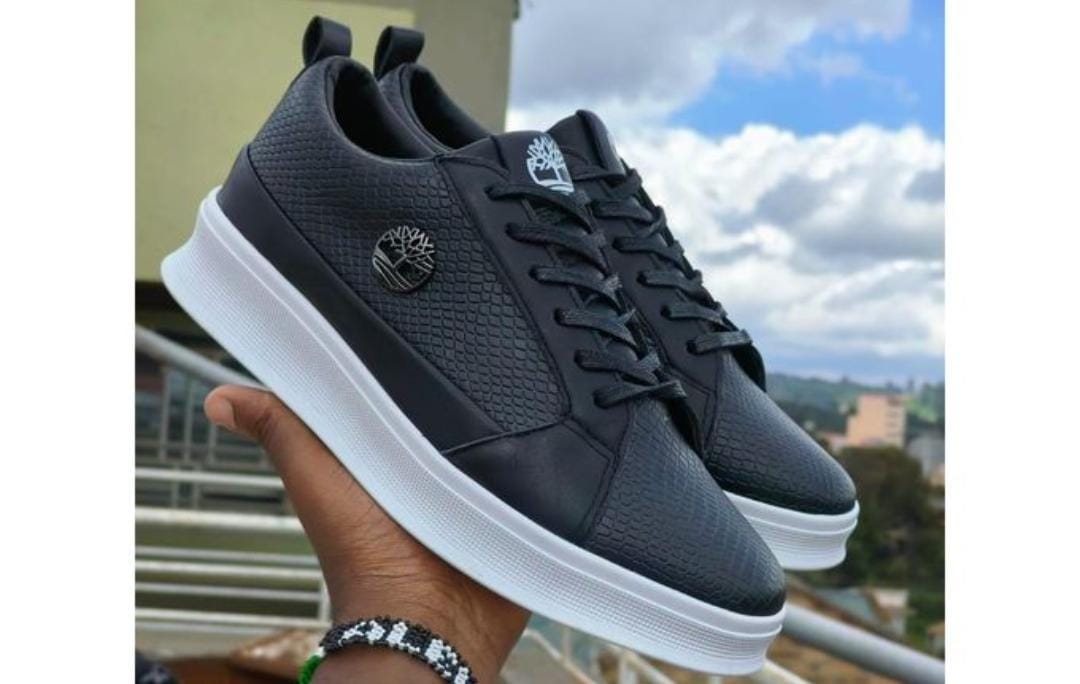MEN BEST QUALITY TIMBERLAND  CASUAL SHOES STYLISH AND COMFORTABLE FOR WORK, BUSINESS AND WEEKENDS.