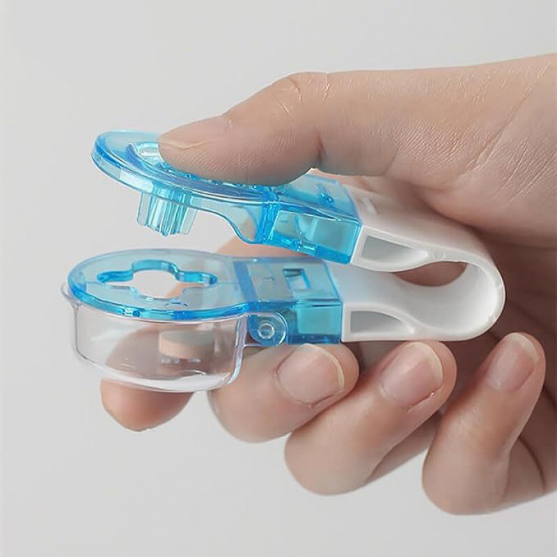 Portable Pill Cutter & Blister Pack Opener, Easy Pill Remover for Elderly & Disabled, Hygienic Medicine Taking Tool