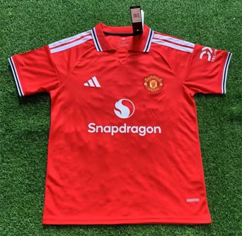 Manchester United 26/27 Home Kit. Inspired by the 1970s era and a tribute to the club's FA Cup victory.
