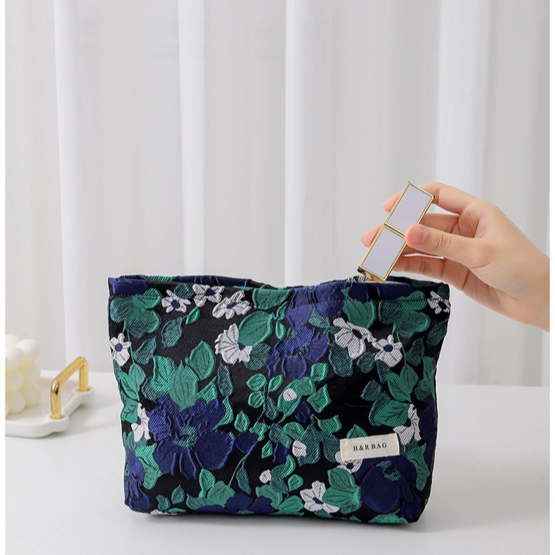 Ramie cotton and linen plant embroidery cosmetic bag hand-held portable canvas storage bag lipstick skin care products toiletry bag