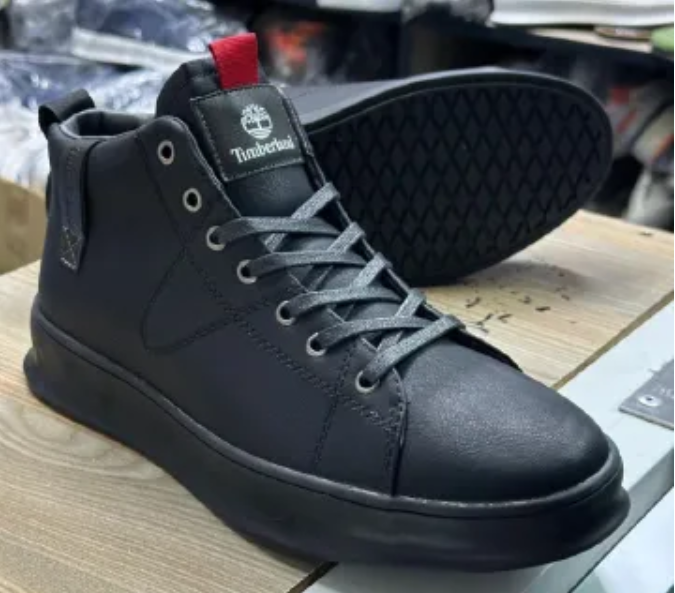Timberland Smart Casual High Cut Men’s Sneakers by Timberland – stylish, durable & comfortable casual shoes. Trendy men’s boots, high-top sneakers, everyday wear, breathable, non-slip sole