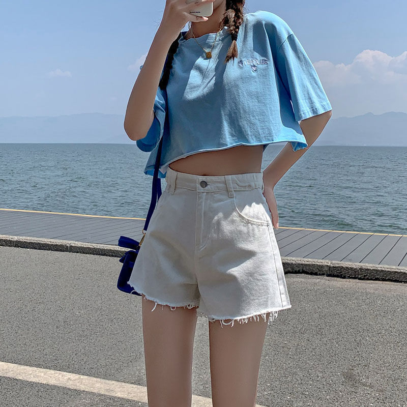 New pure black high waisted denim shorts with frayed hemlines that look slim and cover the hips, A-line wide leg spicy girl shorts