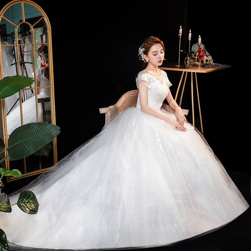 One-shoulder main wedding dress, new style bride, summer temperament, starry sky, tail, light and small, covering thick arms