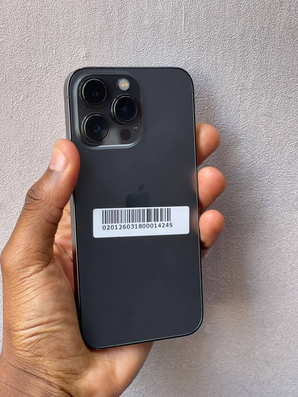 IPHONE 13 Pro IN EXCELLENT CONDITION, FULLY FUNCTIONAL WITH STRONG PERFORMANCE AND PREMIUM BUILD; MINOR BLACK SPOT ON SCREEN THAT DOES NOT AFFECT USABILITY OR OVERALL EXPERIENCE