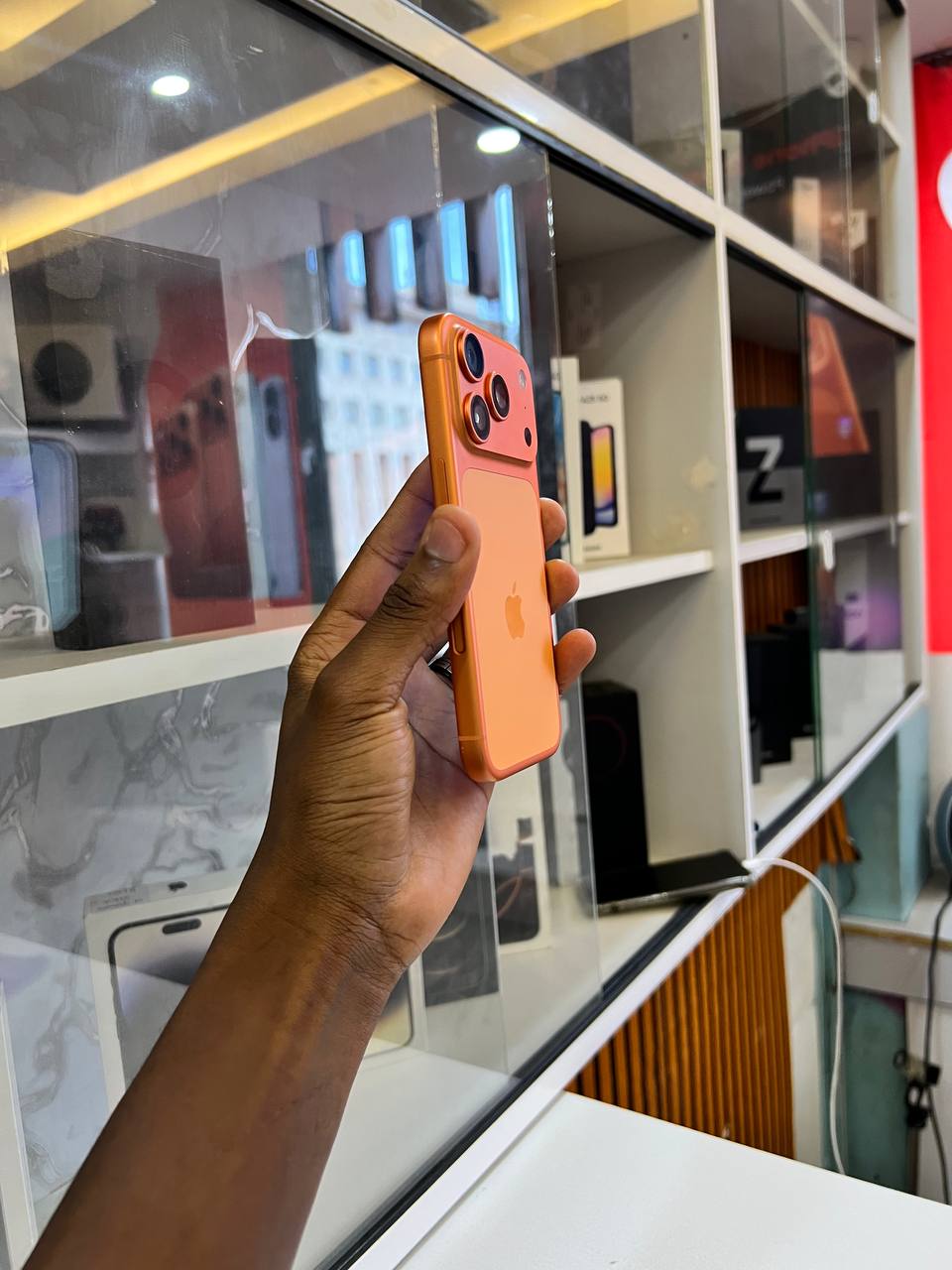 IPHONE 17 PRO — PREMIUM DESIGN, SUPER-FAST A19 PRO CHIP, 120HZ DISPLAY, PRO CAMERA SYSTEM, LONG BATTERY LIFE, TITANIUM BUILD, AMAZING GAMING, 5G SPEED, AI FEATURES, AND PROFESSIONAL-QUALITY PHOTOS & V