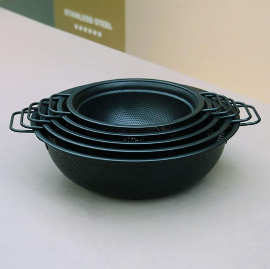 Colander kitchen stainless mesh baskets with handle for draining and straining, vegetables, fruits, rice quickly.