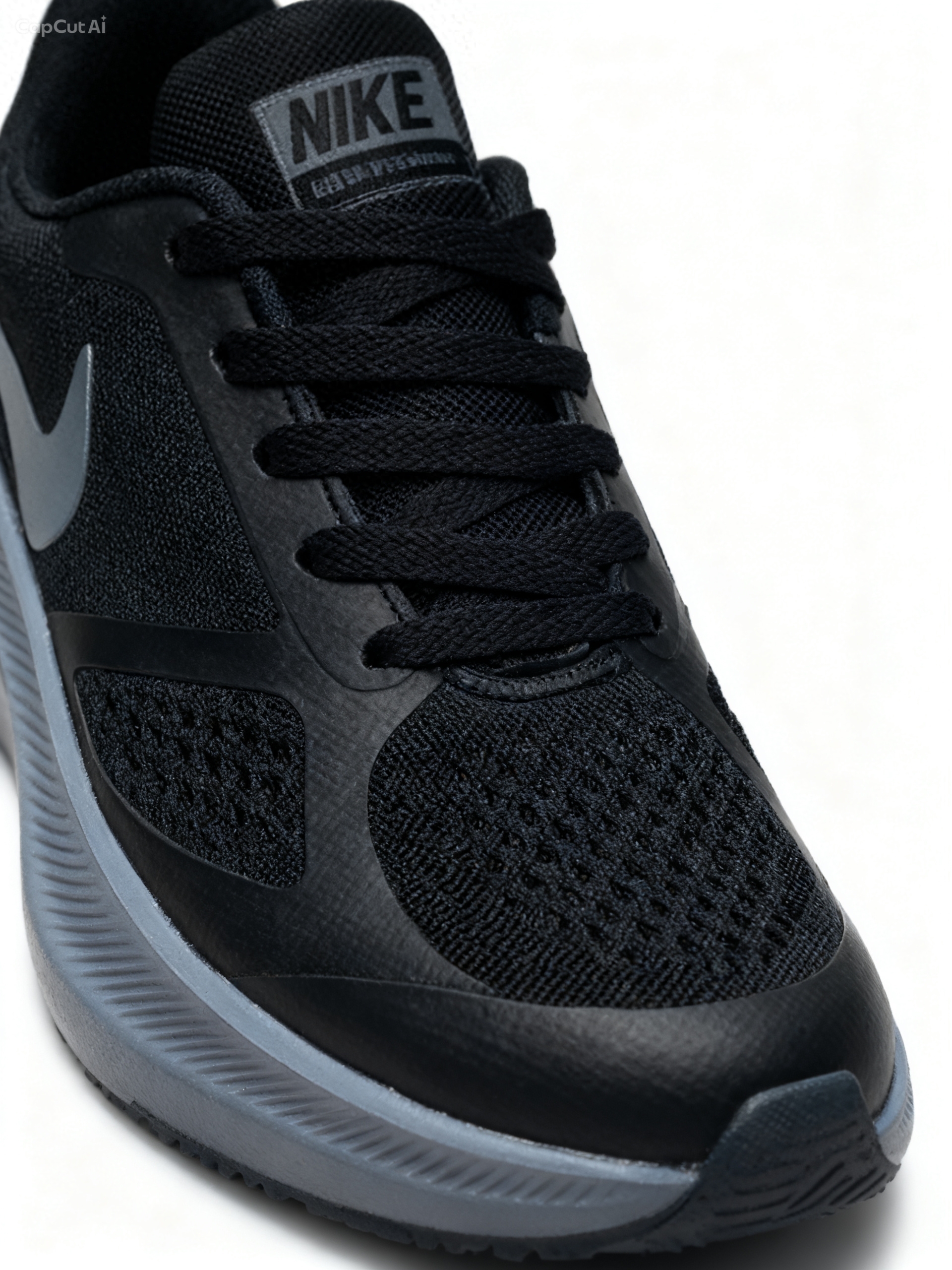 Nike Men’s Breathable Sports and comfortable gym Shoes