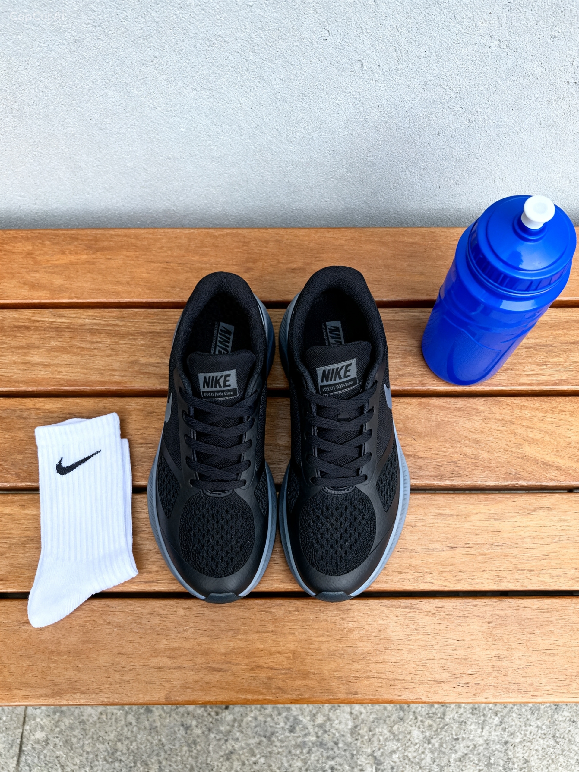 Nike Men’s Breathable Sports and comfortable gym Shoes