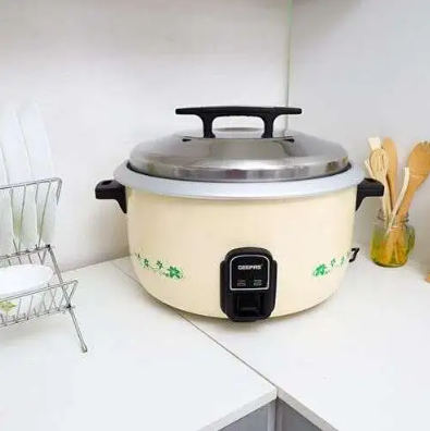Geepas 10L Commercial Electric Rice Cooker – GRC4323 – Heavy-Duty 3000W, Non-Stick Inner Pot, Automatic Cook & Keep Warm – Ideal for Catering & Large Families