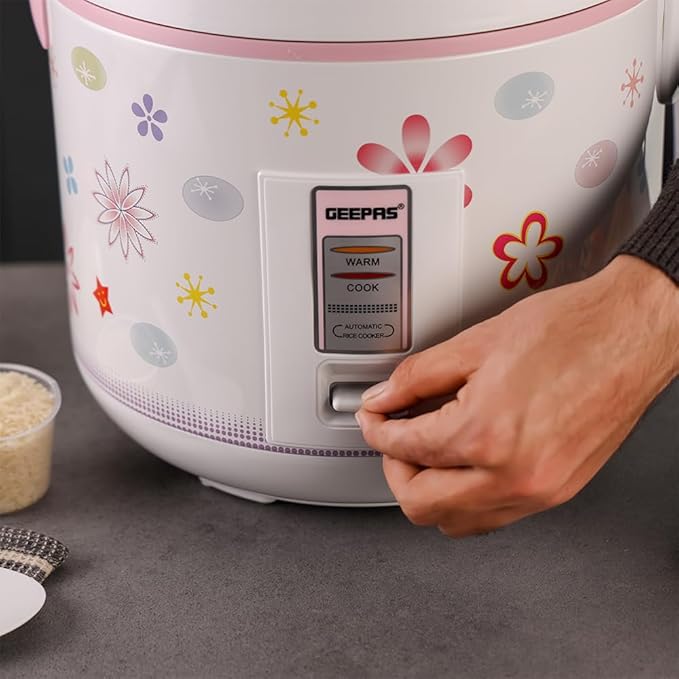 Geepas 3.2L Automatic Rice Cooker & Steamer – GRC35023 – Non-Stick Pot, Keep Warm Function, Energy Efficient for Home Kitchens