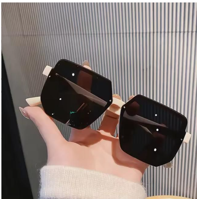 ShadowLuxe Vintage Sunglasses for Male Female Polygon Sunglasses
