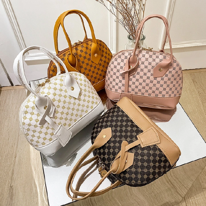 Flower-patterned shell-covered women's handbag, fashionable tote bag