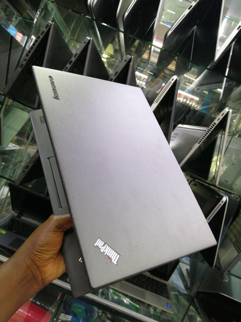 GRADE A EX UK LAPTOPS LENOVO THINKPAD X250 5TH GENERATION 8GB RAM 256GB SSD 11.6 INCHES WITH SPEED OF 2.3GHZ TO 2.6GHZ 6 MONTH OF WARRANTY