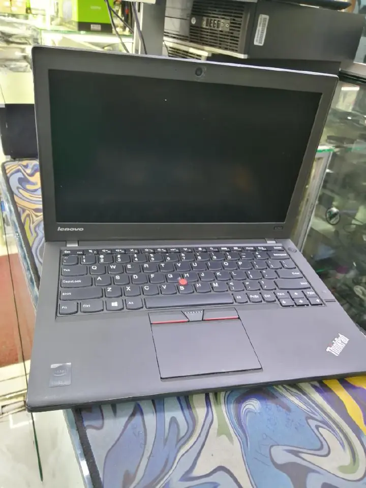 GRADE A EX UK LAPTOPS LENOVO THINKPAD X250 5TH GENERATION 8GB RAM 256GB SSD 11.6 INCHES WITH SPEED OF 2.3GHZ TO 2.6GHZ 6 MONTH OF WARRANTY