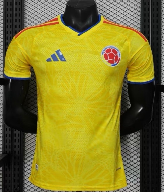 💛 TRICOLOR ENERGY • WORLD CUP 2026 🇨🇴 Colombia Fan Jersey – Bright Yellow Football Kit ⚽ Breathable Sports Wear 🔥 Premium Replica Edition