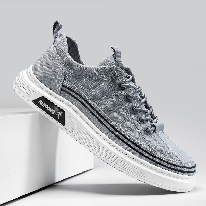 Men's High-Quality Canvas Shoes 2026 Summer New Lightweight Breathable Anti-Odor Casual Shoes Old Beijing Cloth Shoes Trendy Footwear