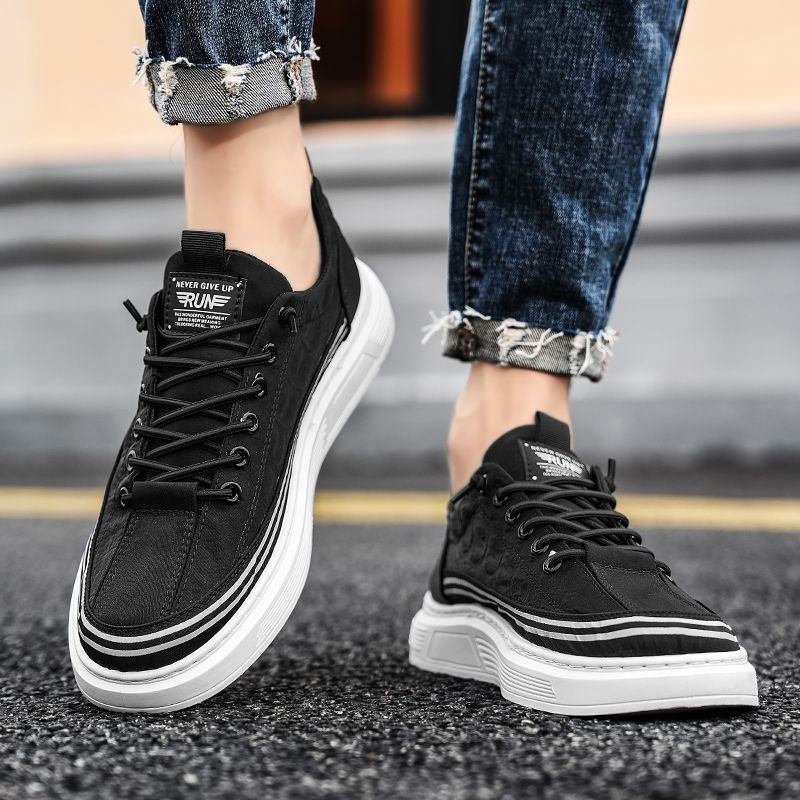 Men's High-Quality Canvas Shoes 2026 Summer New Lightweight Breathable Anti-Odor Casual Shoes Old Beijing Cloth Shoes Trendy Footwear