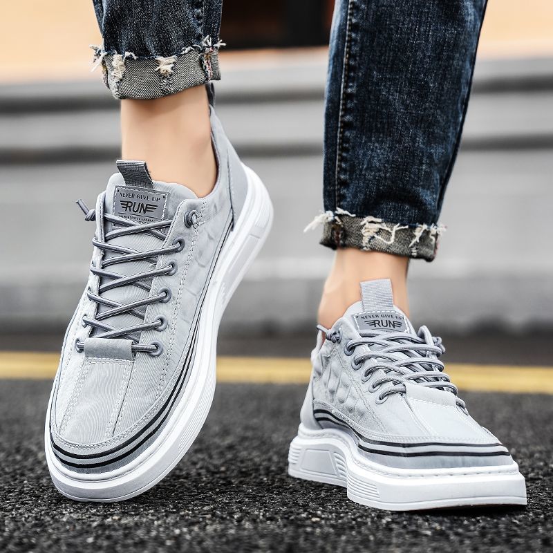 Men's High-Quality Canvas Shoes 2026 Summer New Lightweight Breathable Anti-Odor Casual Shoes Old Beijing Cloth Shoes Trendy Footwear