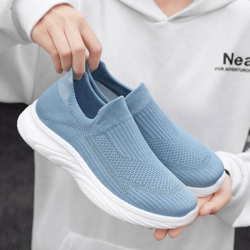 2026 New Fashion Sneakers, Casual Soft-Soled Trendy One-Step Running Men's Shoes with Shock-Absorbing Soles