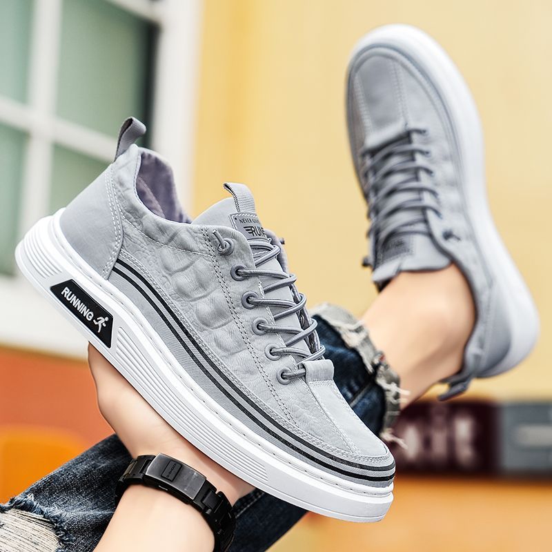 Men's High-Quality Canvas Shoes 2026 Summer New Lightweight Breathable Anti-Odor Casual Shoes Old Beijing Cloth Shoes Trendy Footwear