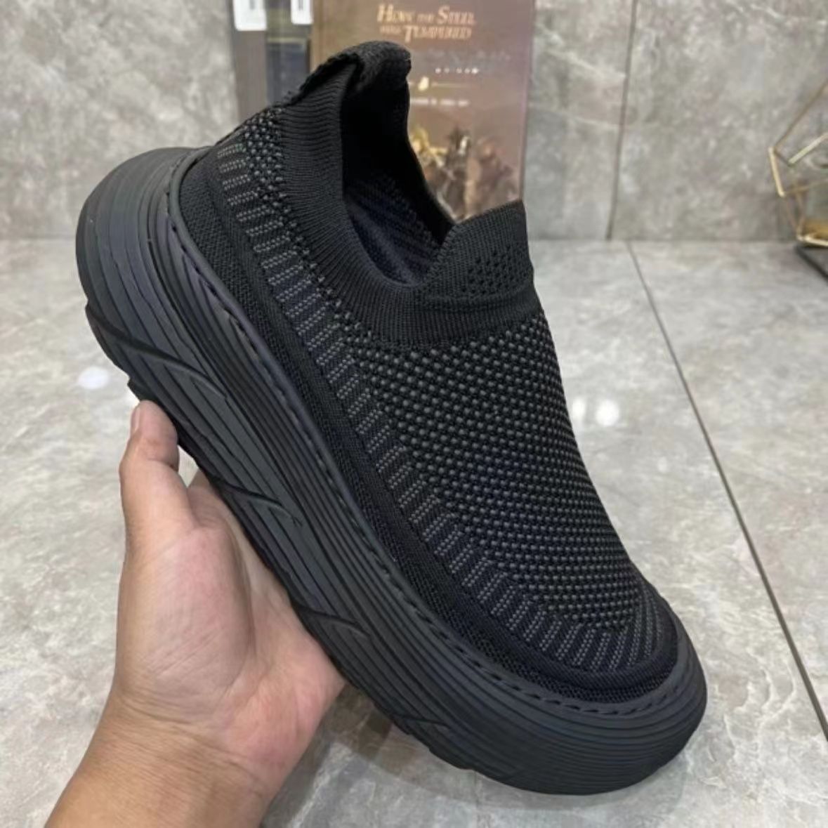 2026 New Flyknit Breathable Mesh Sports Shoes with Thick Soles, Lightweight Soft Sole Casual Board Sneakers