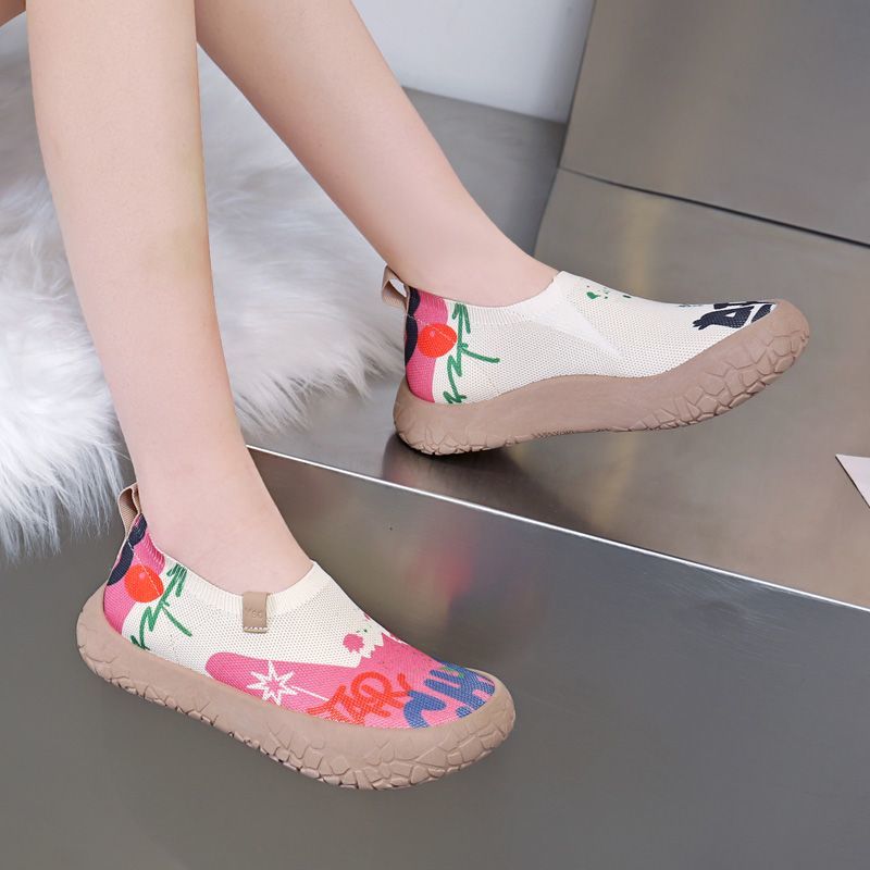 2026 New Breathable and Versatile Colorful Travel Style Explosive Soft soled Shoes for Comfortable Companions, Lazy Shoes for Women