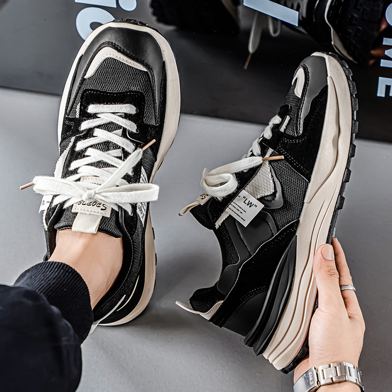Internet celebrity popular men's shoes winter 2026 new men's breathable sports and leisure versatile thick-soled waffle daddy trendy shoes
