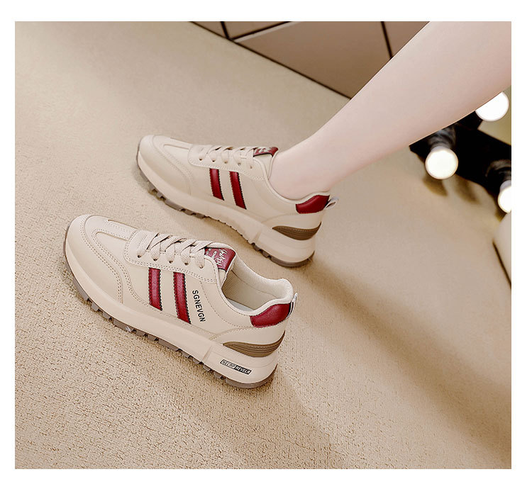 Leather sports shoes for women, versatile 2026 spring and autumn running flat anti-slip fashionable casual shoes