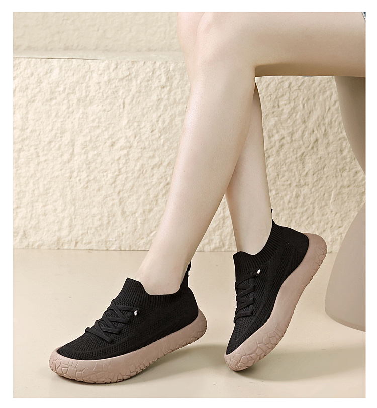 2026 New Spring Single Shoes Fly-Knit Walking Shoes Sports Leisure Shoes Slip-On Comfortable Light and Easy to Wear for Women