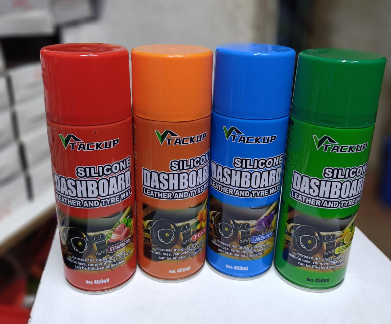 Dashboard leather and tyre wax, this is suitable for all kind of vehicle instrument desks, electrical appliances,tires, steering wheel, leather sofas,bumpers, plastic and furniture*
*450 ml*